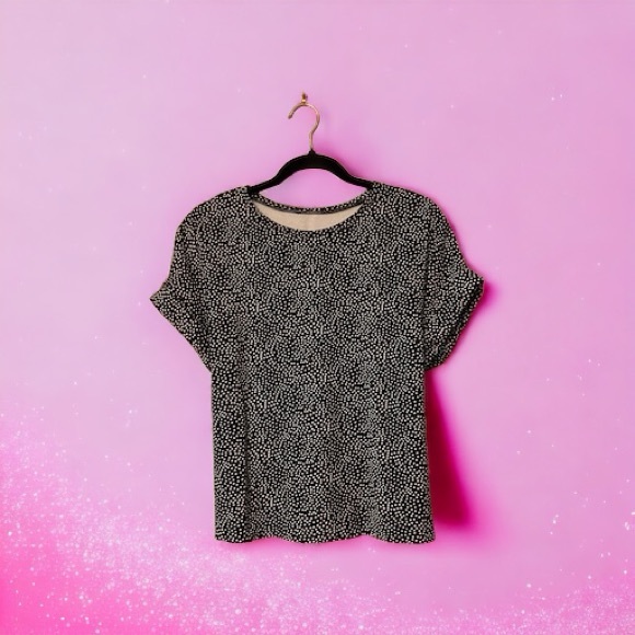 Black & White Polka Dot Rayon Top w/Back Ties, Pink Accent Shading on Dots - Picture 11 of 12